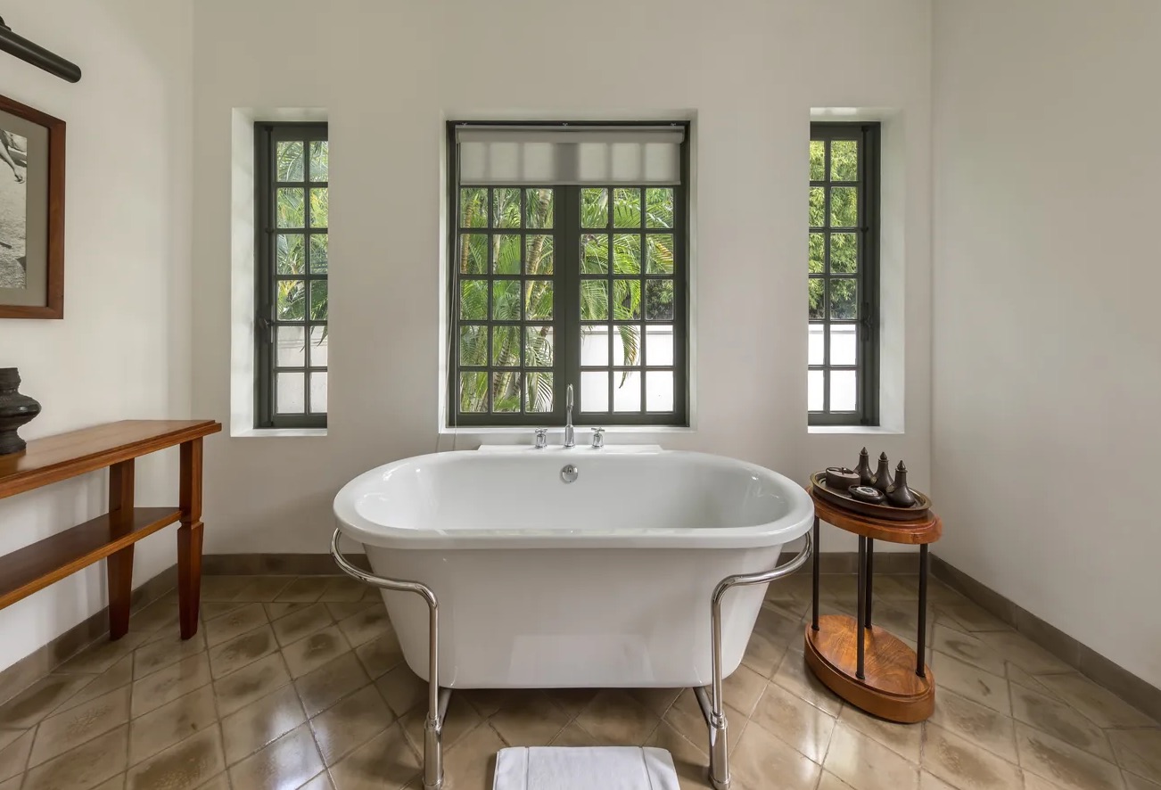 Bathroom Water Removal in Eudora, KS